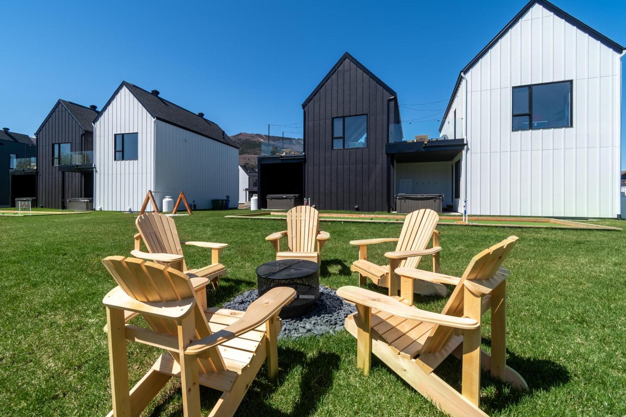 Sofa Villas Mont Sainte-Anne ボーブレ エクステリア 写真