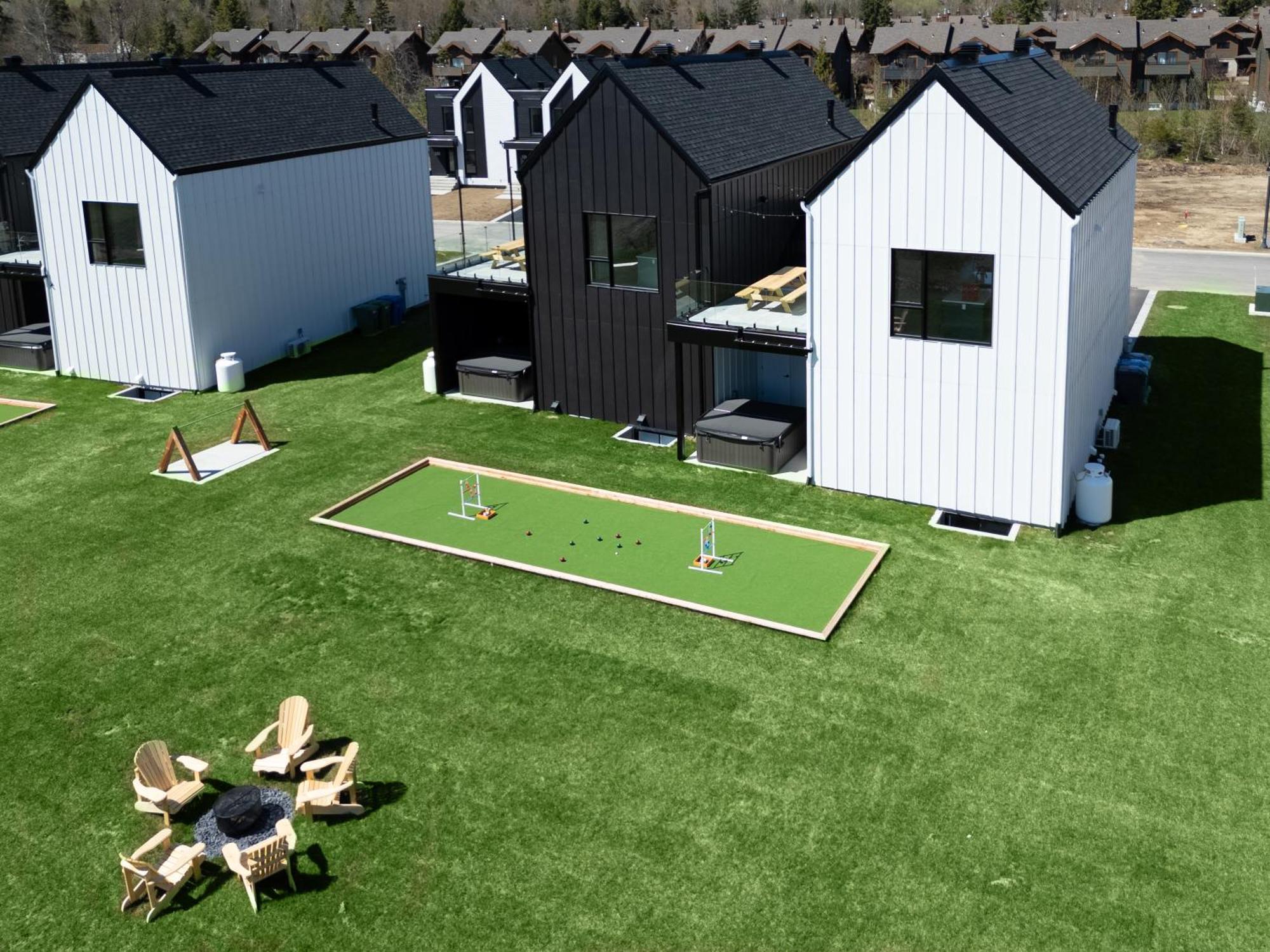 Sofa Villas Mont Sainte-Anne ボーブレ エクステリア 写真