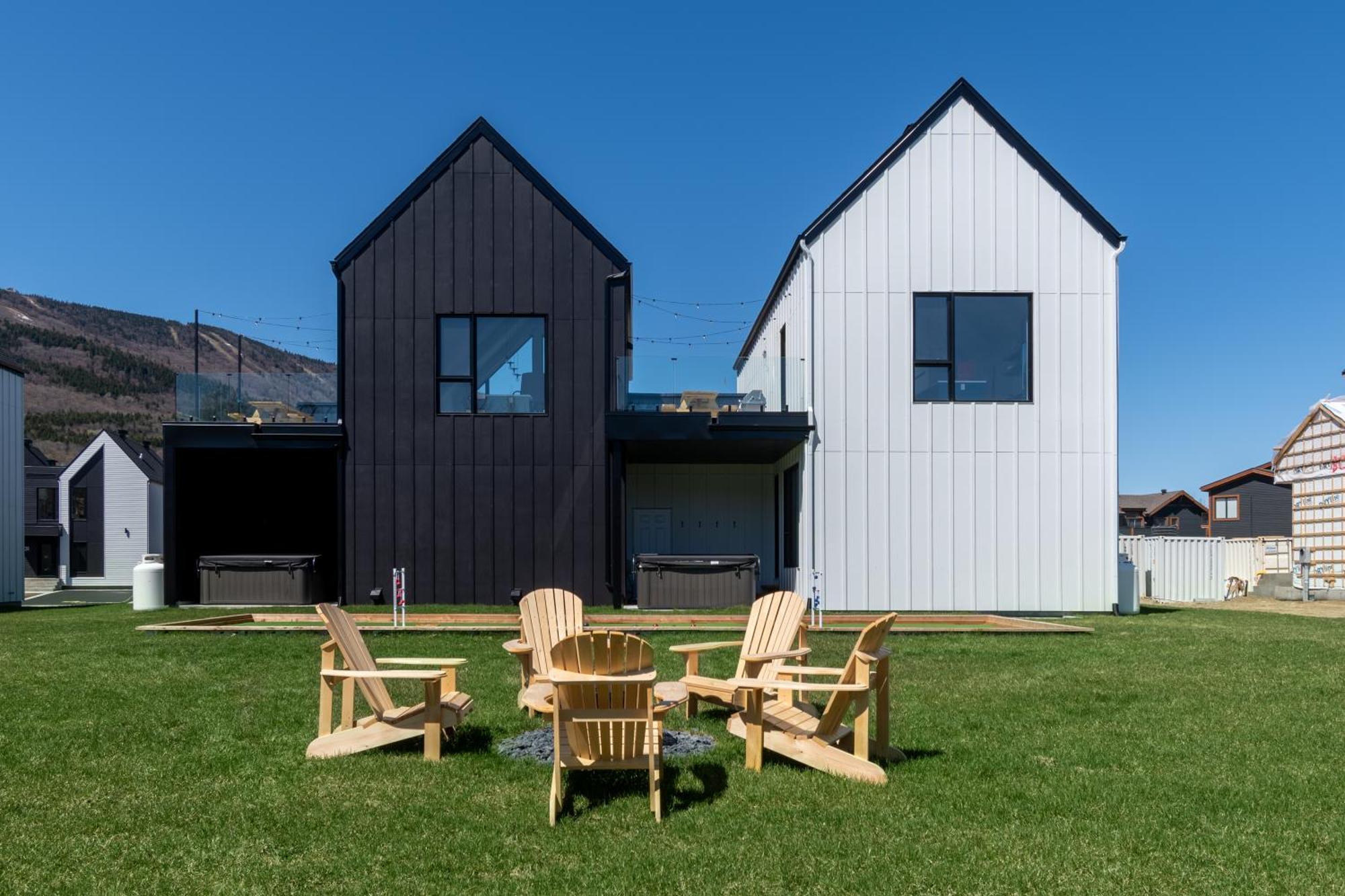 Sofa Villas Mont Sainte-Anne ボーブレ エクステリア 写真