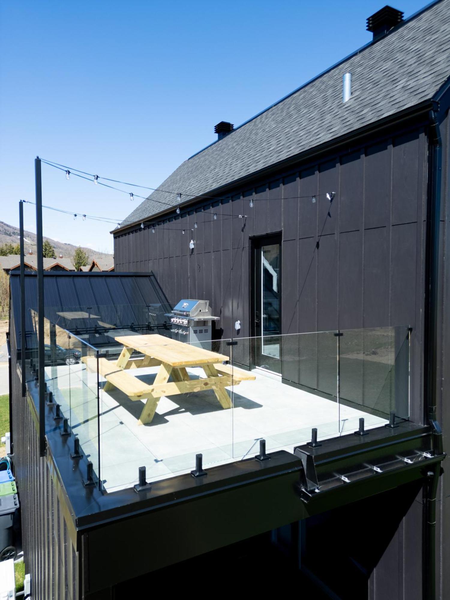 Sofa Villas Mont Sainte-Anne ボーブレ エクステリア 写真