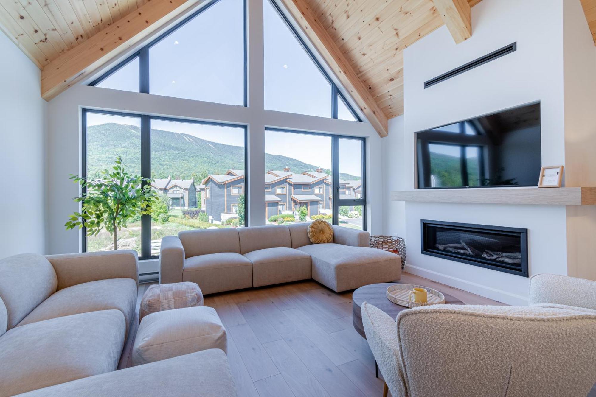 Sofa Villas Mont Sainte-Anne ボーブレ エクステリア 写真