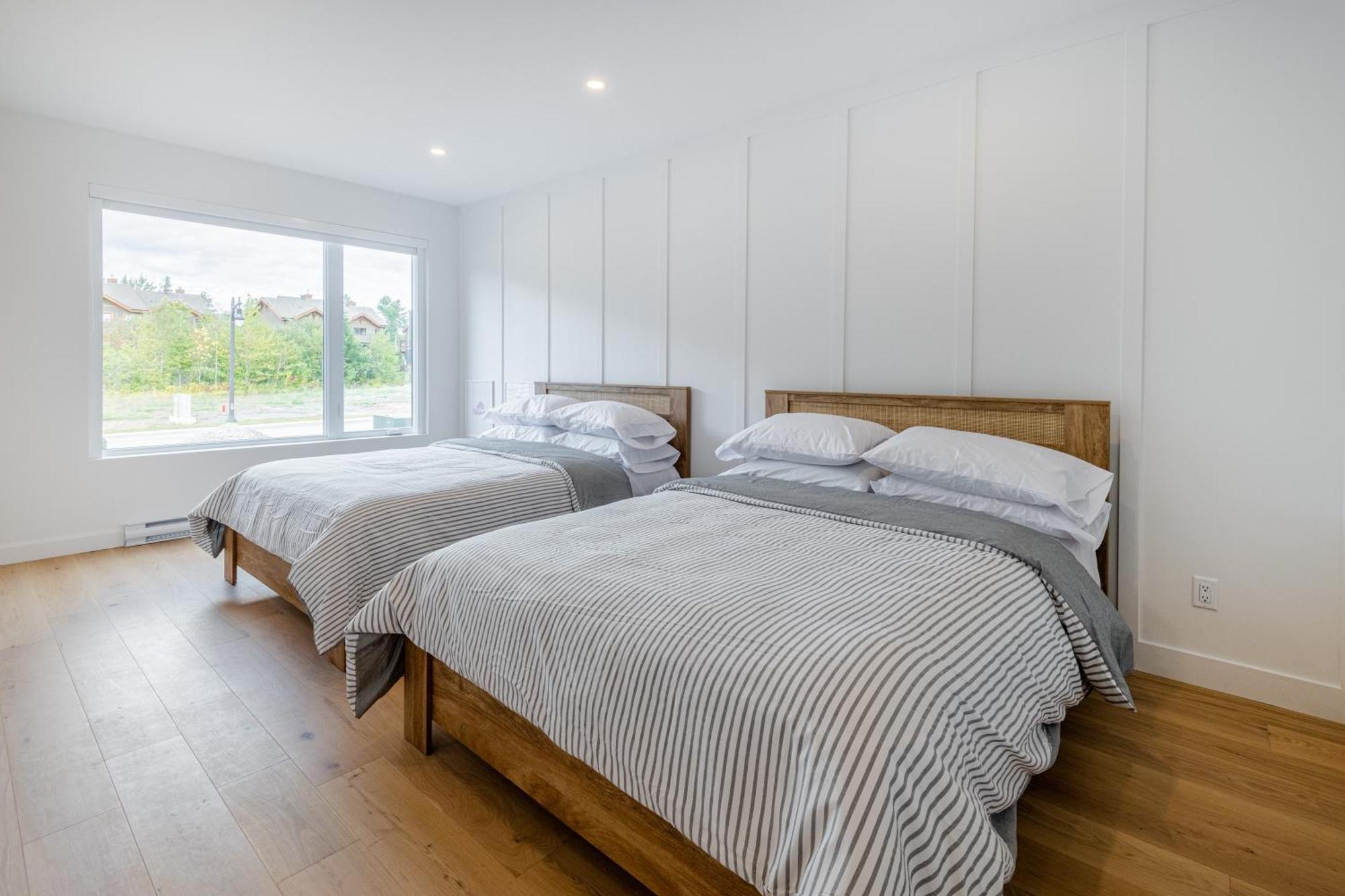 Sofa Villas Mont Sainte-Anne ボーブレ エクステリア 写真