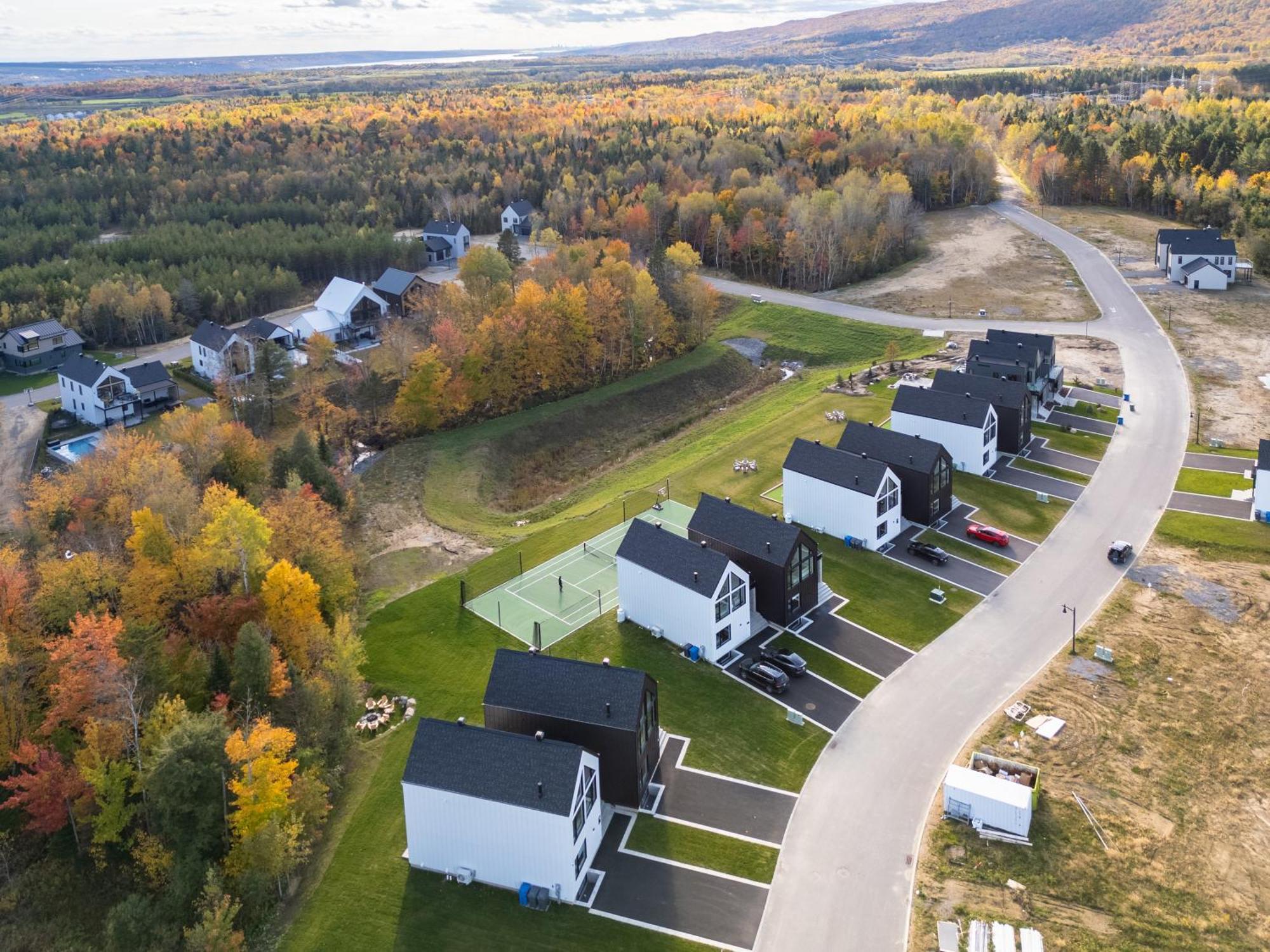 Sofa Villas Mont Sainte-Anne ボーブレ エクステリア 写真